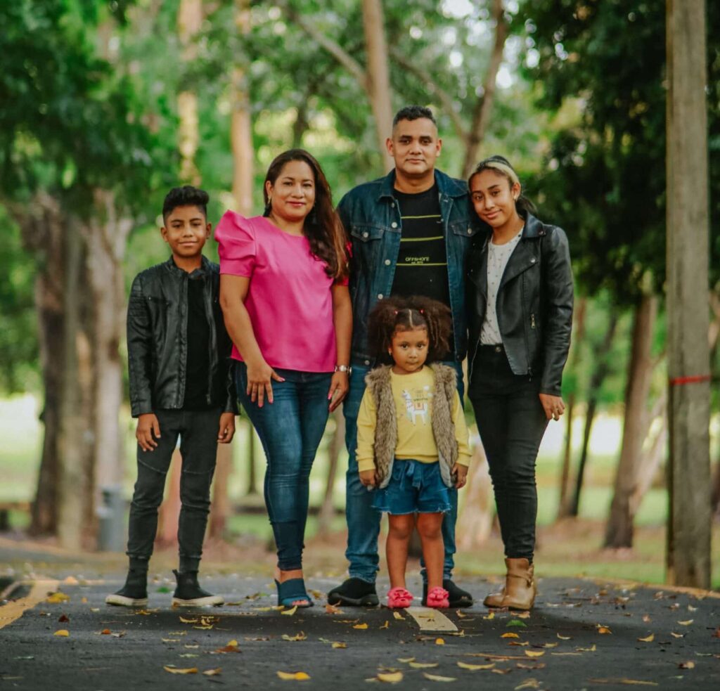 Overcoming migrants' financial challenges
